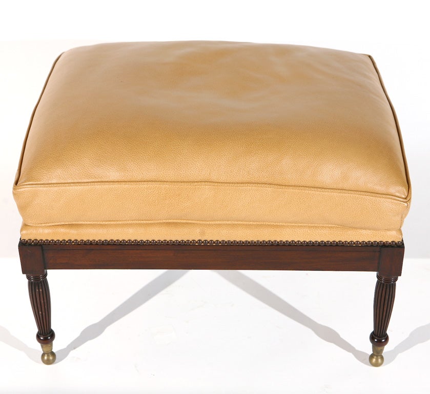 North American Sheraton Style Leather Bench with Mahogany Base For Sale