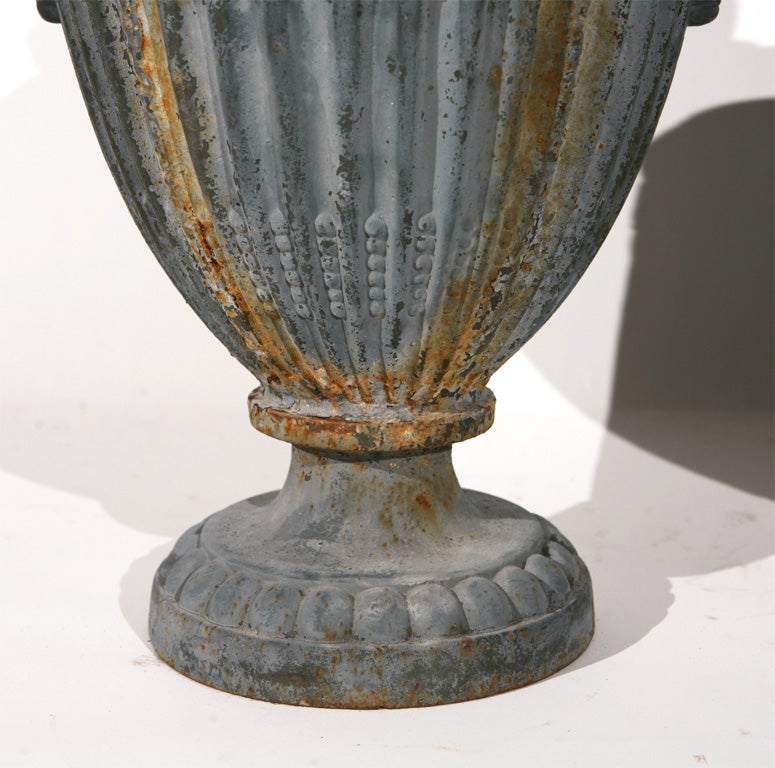 Regency Style Garden Urns with Lids 1