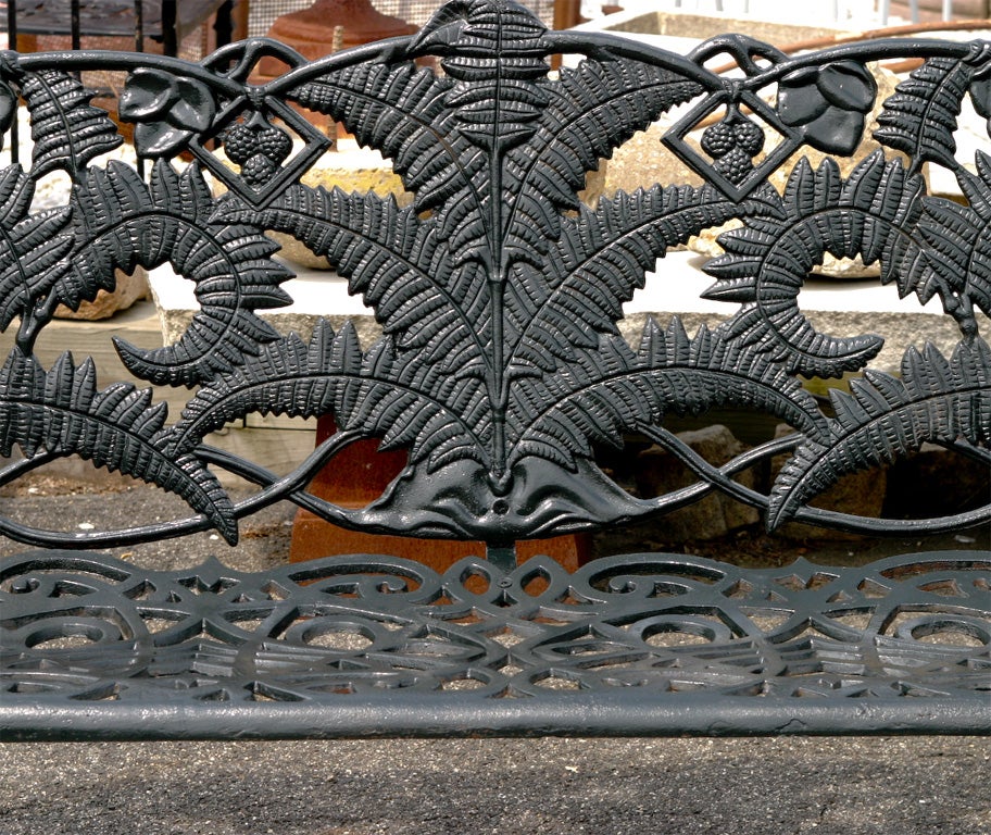 Cast Iron Park Bench In Excellent Condition In Sheffield, MA