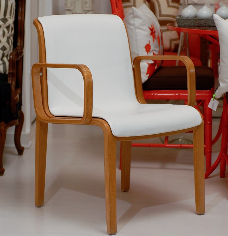 Pair of Vintage Knoll Chairs