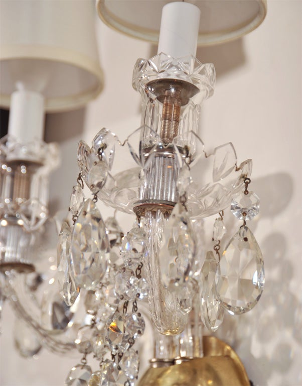 Stunning 1940's Hollywood Cut Crystal Sconce with Crystal Plume Detail In Excellent Condition In New York, NY
