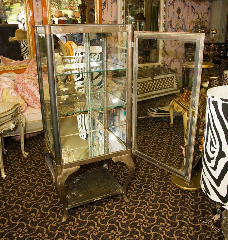 Vintage Dental Display Cabinet 5