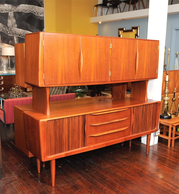 High quality Danish Modern solid teak dining hutch. Completely restored.