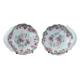 Pair Shell Shaped Dishes