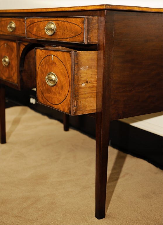 Hepplewhite Dressing Table 1