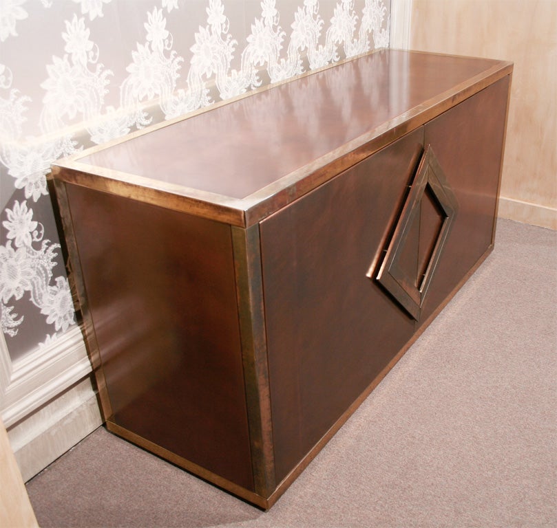 Metal Buffet