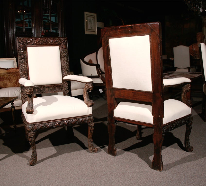 19th Century Pair of Italian Carved Hall Chairs For Sale