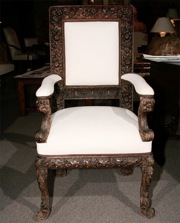 Pair of Italian Carved Hall Chairs For Sale 1