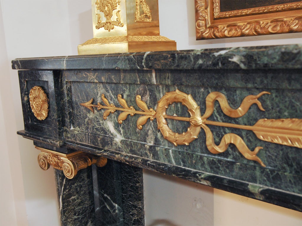 Superb 19th Century Empire bronze mounted mantle For Sale 4