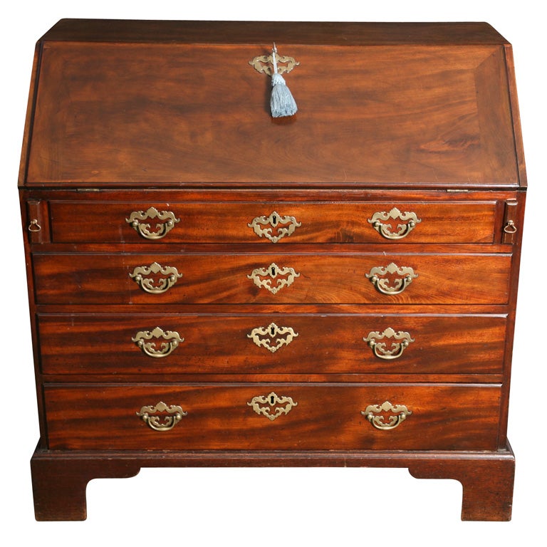 An English late 18th century mahogany slant top desk For Sale