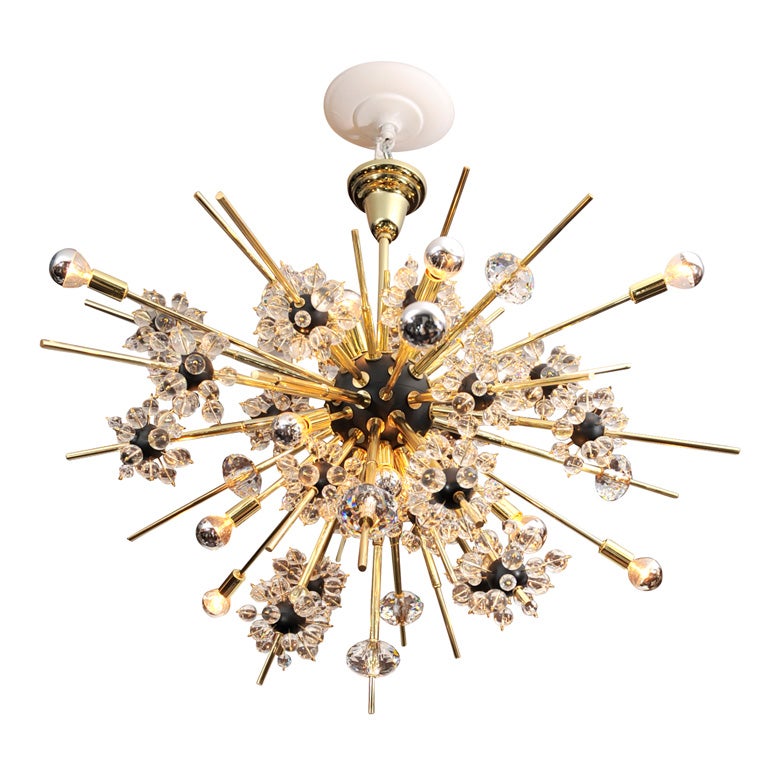 Lampadario Sputnik in cristallo e ottone con sfere nere