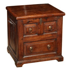 Late 17th/Early 18th Century English Oak Lift Top Chest