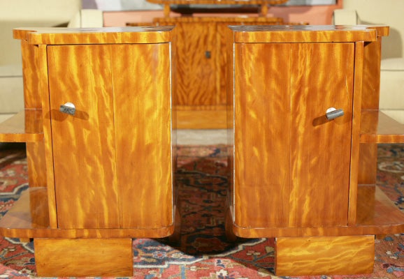 Art Deco Pair of Night Stands