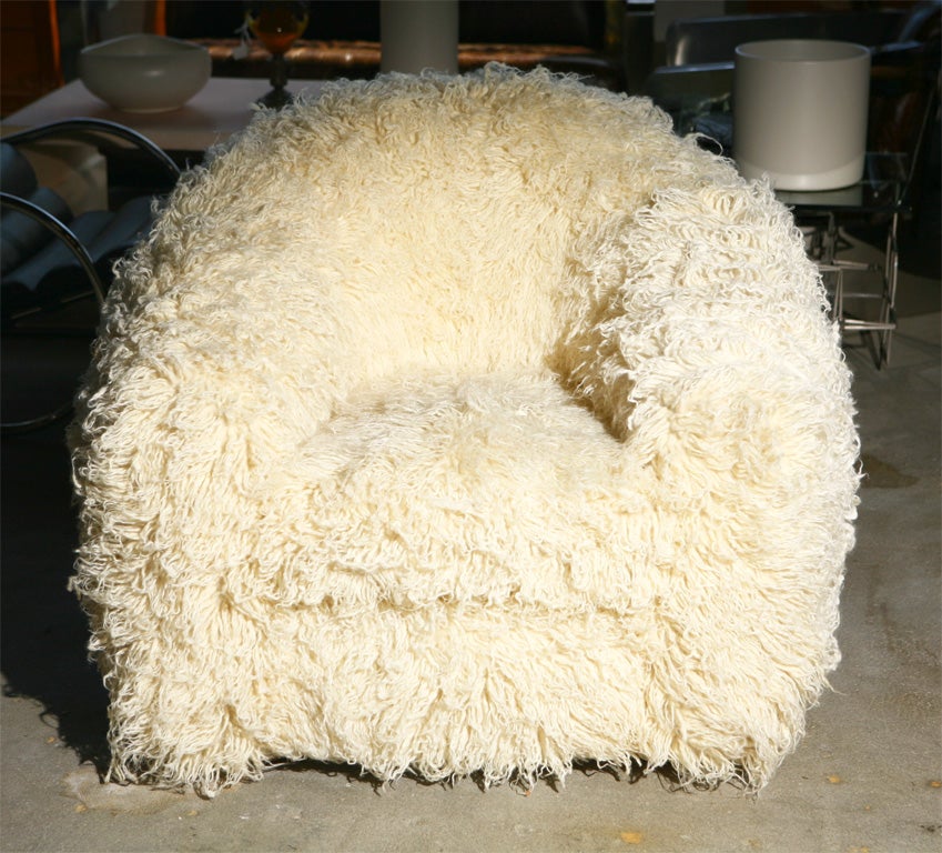 Armchair in Flokati in the style of Jean Royere