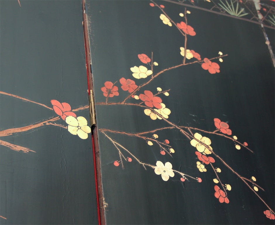 Large 8 panel Chinese lacquer screen For Sale 5
