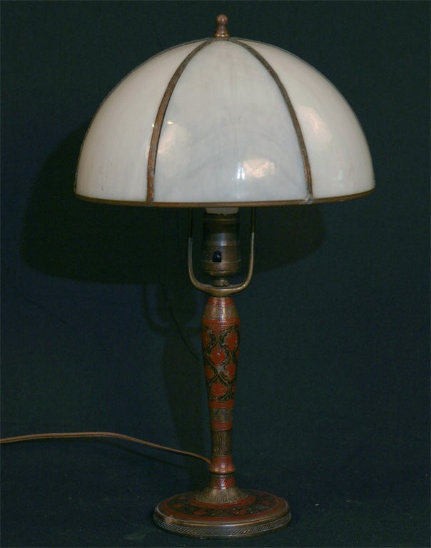 Mid-20th Century Slag Glass Table Lamp with Painted Base For Sale