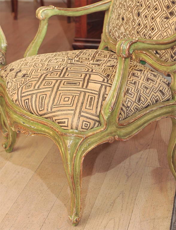 Pair of Venetian Style Rococo Painted Fauteuils 1
