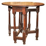 Small scale oak gateleg table