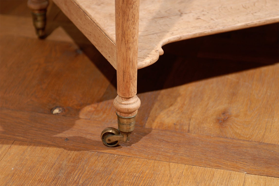 English Wash Stand In Good Condition For Sale In Atlanta, GA