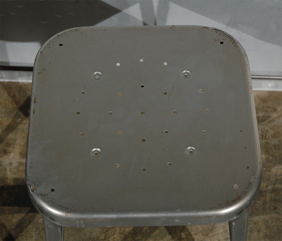 Metal Stool In Good Condition For Sale In Culver City, CA