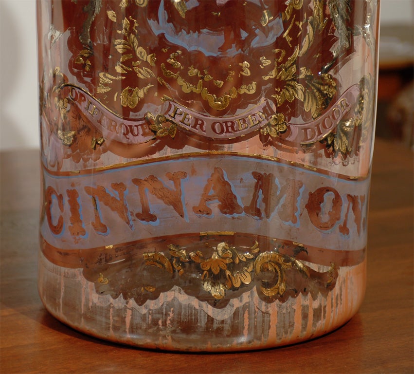English 19th Century Painted Glass Apothecary Jar with Coat of Arms and Motto In Good Condition In Atlanta, GA