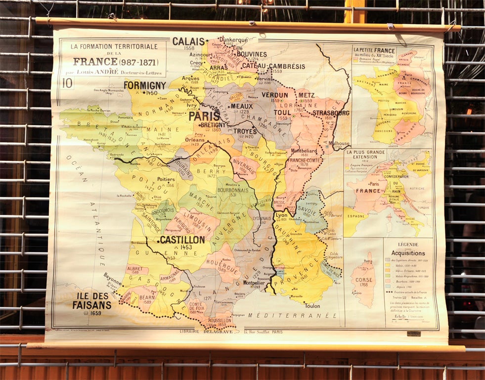 Historical Regions of France in vivid colors. Linen backed glossy paper. Wood stretchers top and bottom. (Note: Other school maps in a wide subject range are available.)