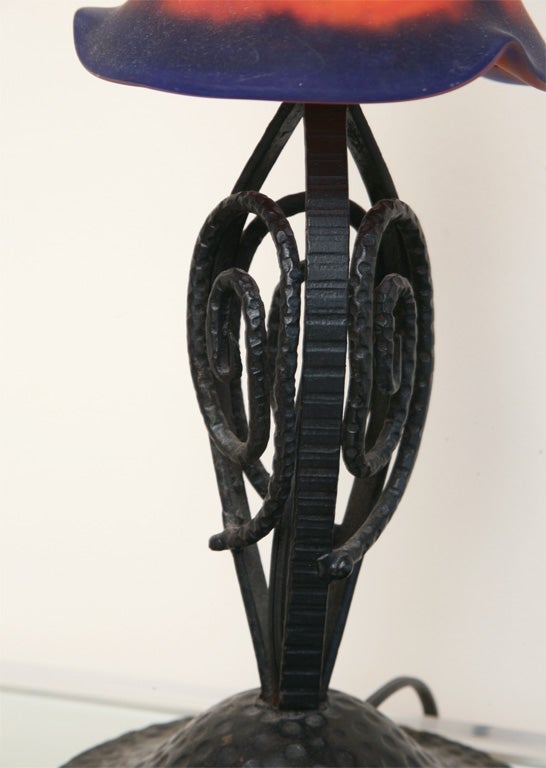 Französische französische Art-déco-Lampen im Vintage-Stil, ein signiertes Schneider-Paar (Glaskunst) im Angebot