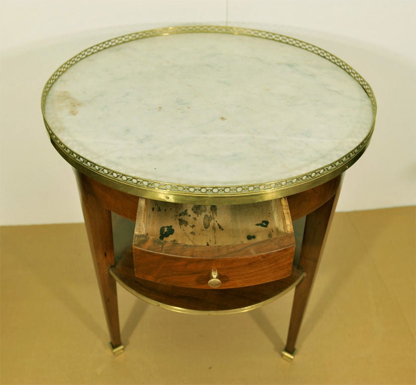 A LOUIS XVI STYLE BOUILLOTTE TABLE. FRENCH, 19th CENTURY