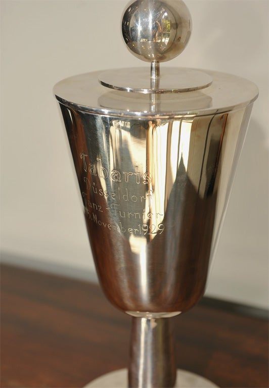 Fritz August Breuhaus de Groot Silverplate Urn In Excellent Condition For Sale In San Francisco, CA