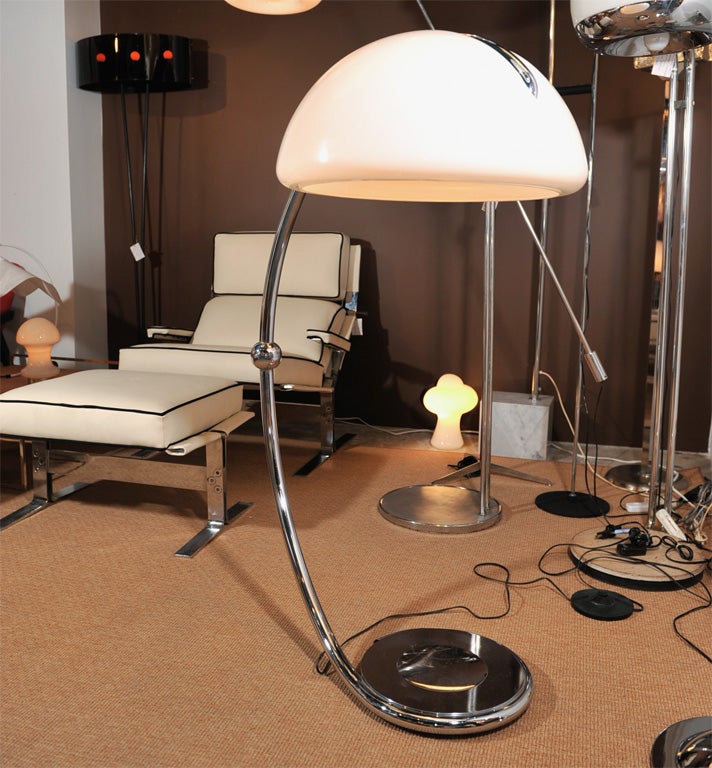 Italian Floor Lamp by Martinelli 3