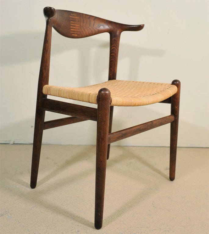 hans wegner cow horn chair