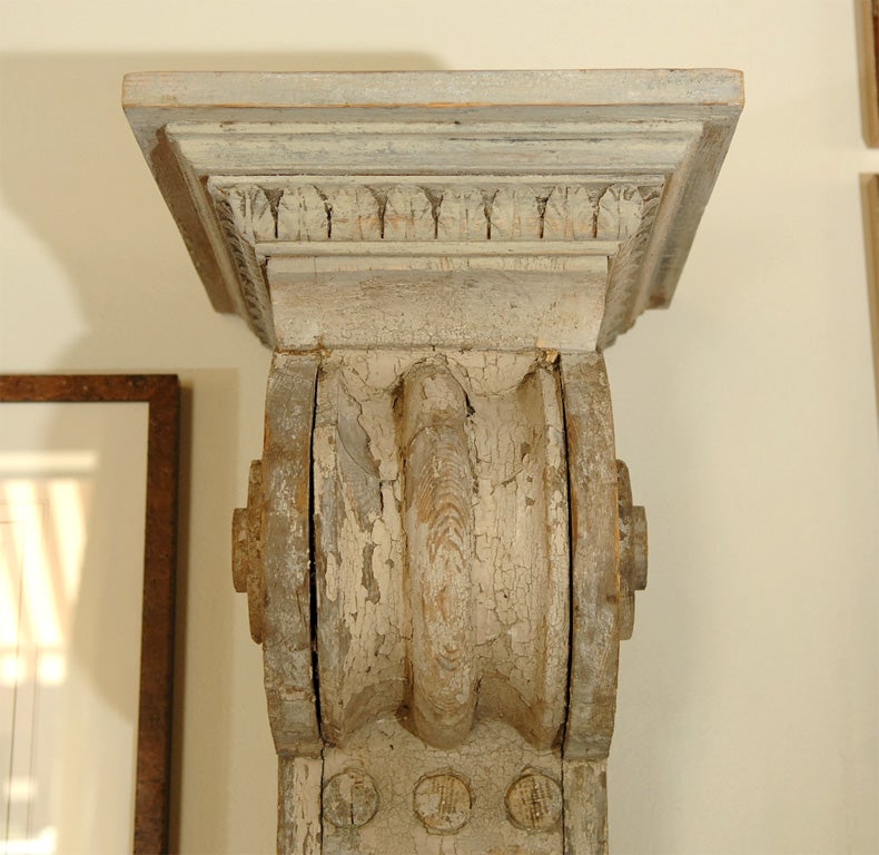 Pair of English Carved Corbels For Sale 4