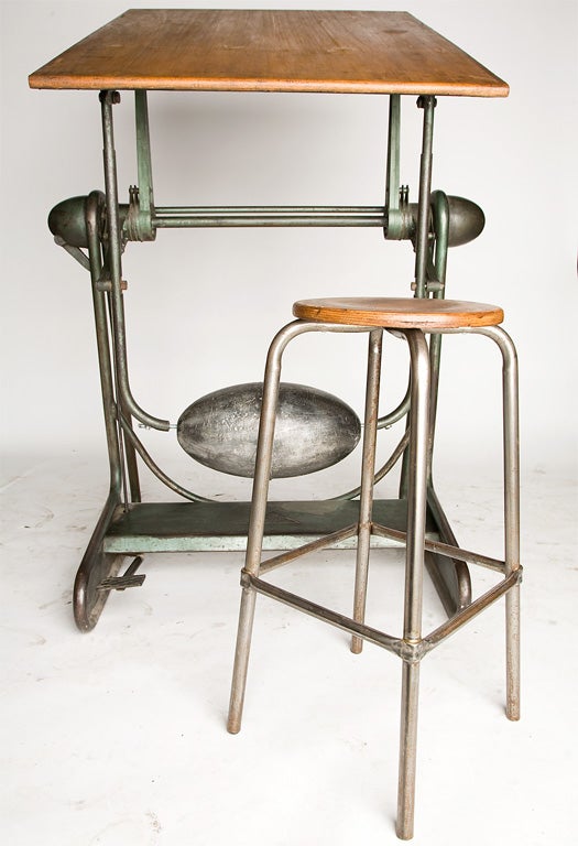 Metal Vintage drafting table For Sale