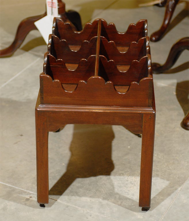 George III Period Mahogany Decanter Stand For Sale 4
