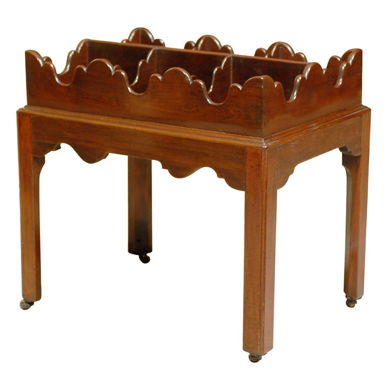 George III Period Mahogany Decanter Stand For Sale