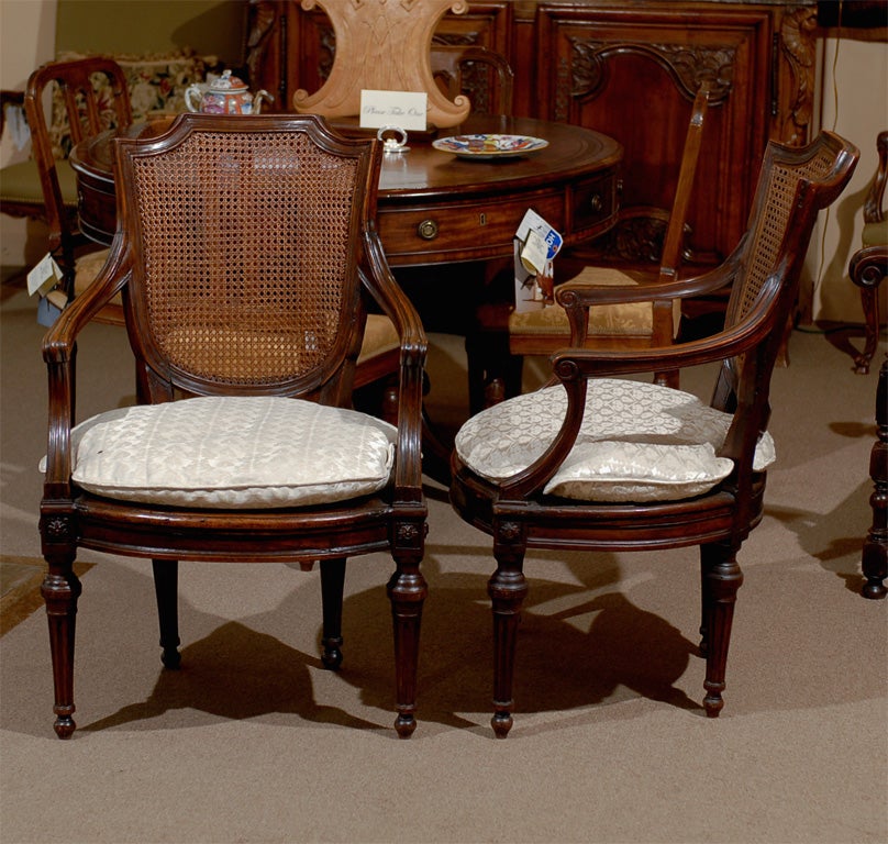 Caning Pair of 18th century Italian Walnut & Cane Fauteuils, ca. 1790 For Sale