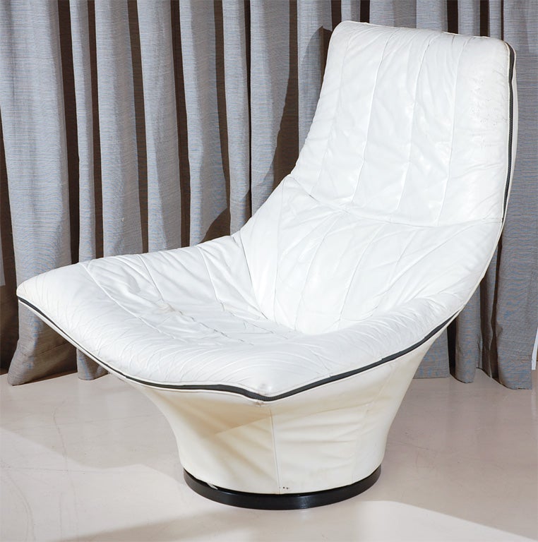 Mantis High Back Leather Swivel Chair by Gerard van den Berg 2