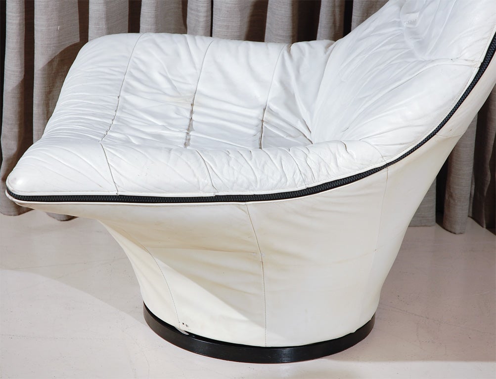 Mantis High Back Leather Swivel Chair by Gerard van den Berg 4