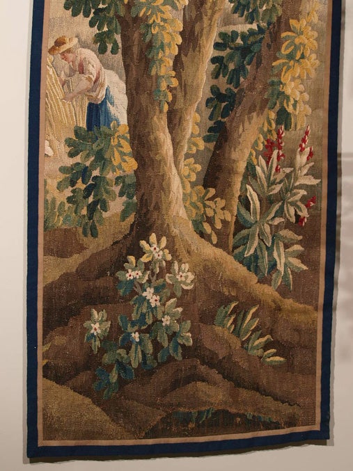 Mid-18th C French Aubusson Tapestry of a Pastoral Scene in Shades of Gold, Green In Good Condition For Sale In New Orleans, LA