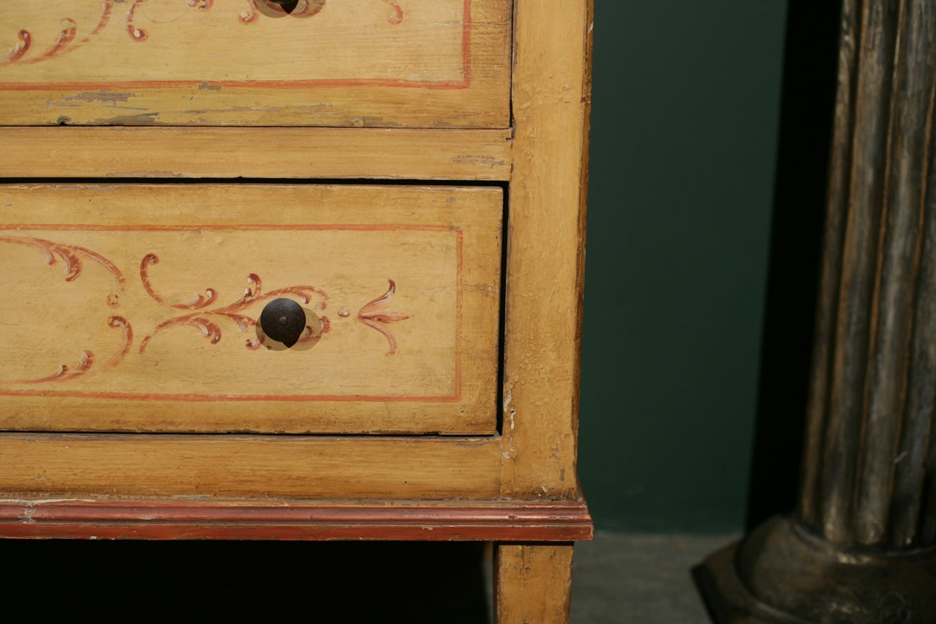 French Provincial Painted Dresser 5