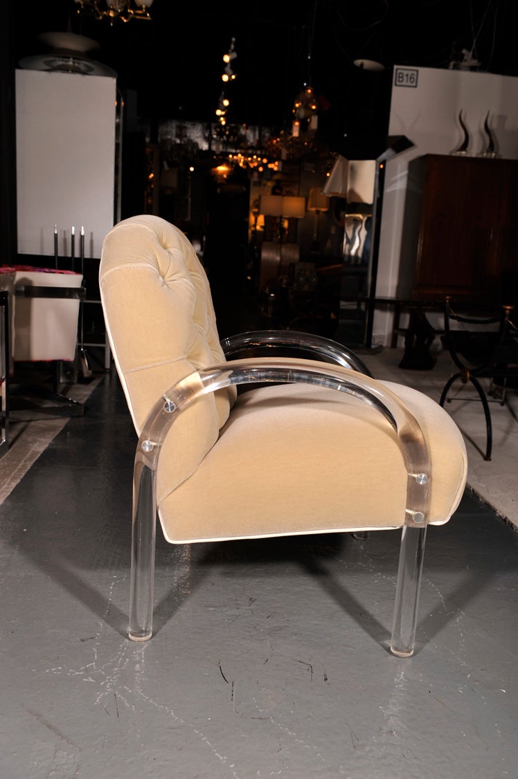 Mohair A pair of lucite and mohair arm chairs by Pace Collection For Sale