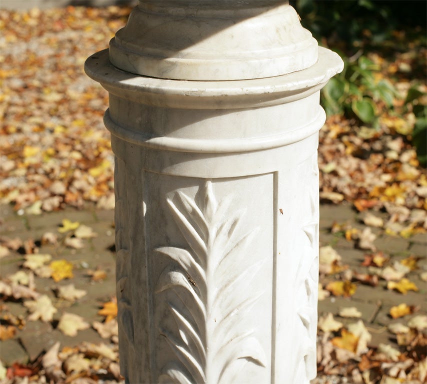 Hand-Carved Stunning Tall 19th Century Italian Tazza Marble Fountain with Entwined Dolphins For Sale