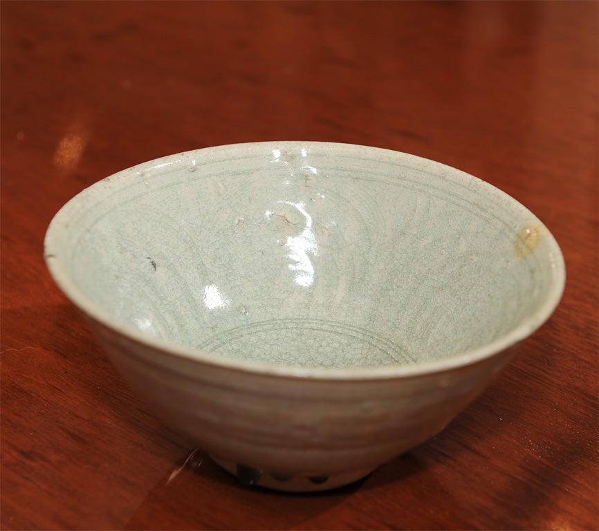18th Century and Earlier 14th - 15th Century Thai Celadon Green Glazed Pottery Bowl