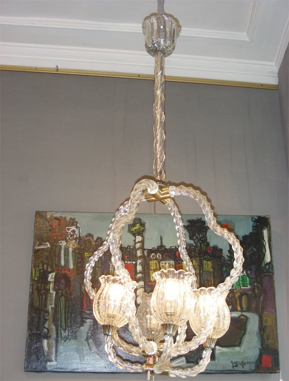 1930s chandelier by Ercole Barovier in blown and bubbled Murano glass, with 4 lights.