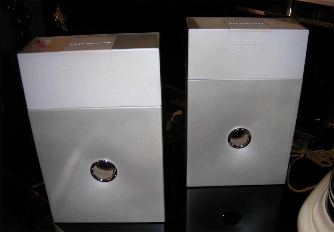 Dos frascos para el perfume 