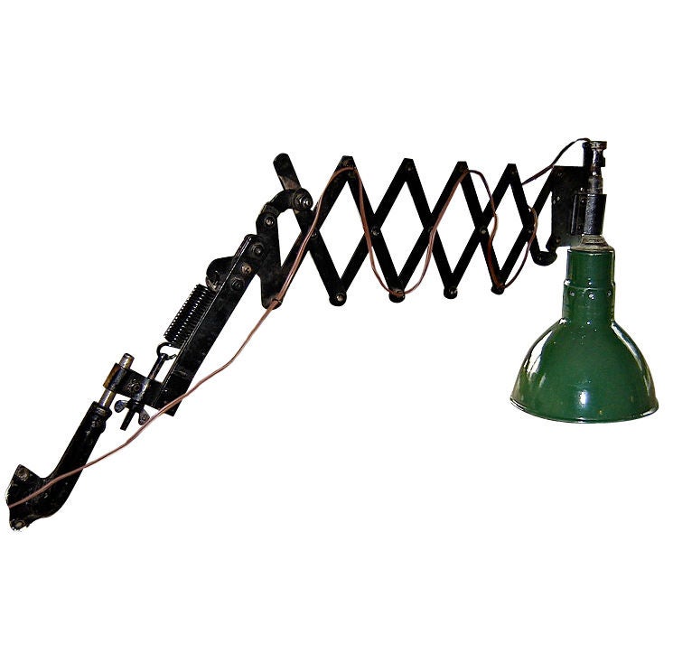 Heavy Duty Accordion Wall Lamp