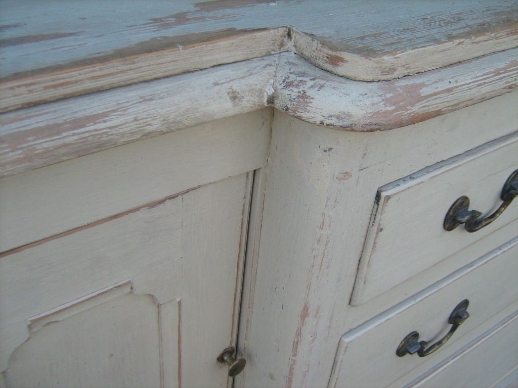 English Painted cabinet For Sale