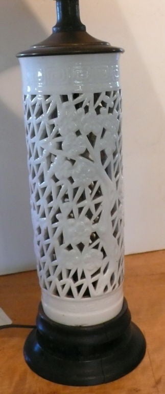 Reticulated Porcelain Chinese Lamp 2