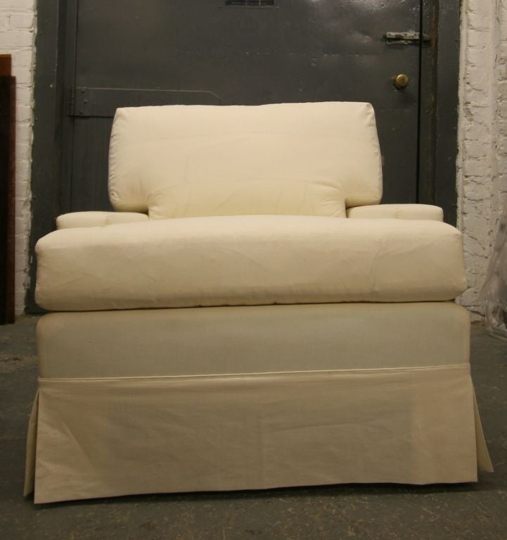 Mid century Modern chairs newly reupholstered in muslin.
We do Have also a matching sofa.