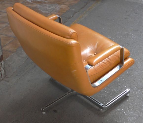 Paire de fauteuils Raphael Bon état - En vente à Brooklyn, NY